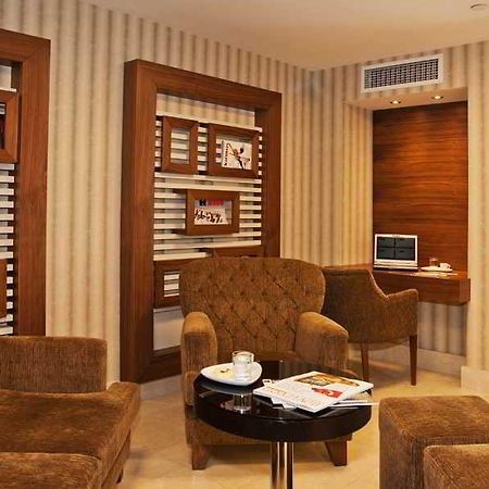 Boutique Riva Hotel イスタンブール エクステリア 写真